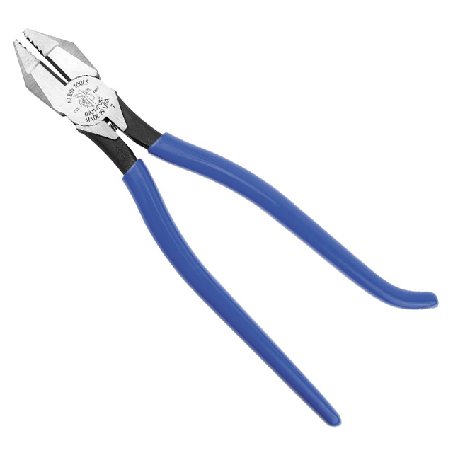 D201-7CST Klein Tools, Inc.                                                                    PLIERS COMBO FLAT NOSE 9.25